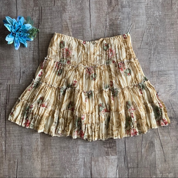Allison Taylor Vintage Cream Floral Skirt - Picture 5 of 8